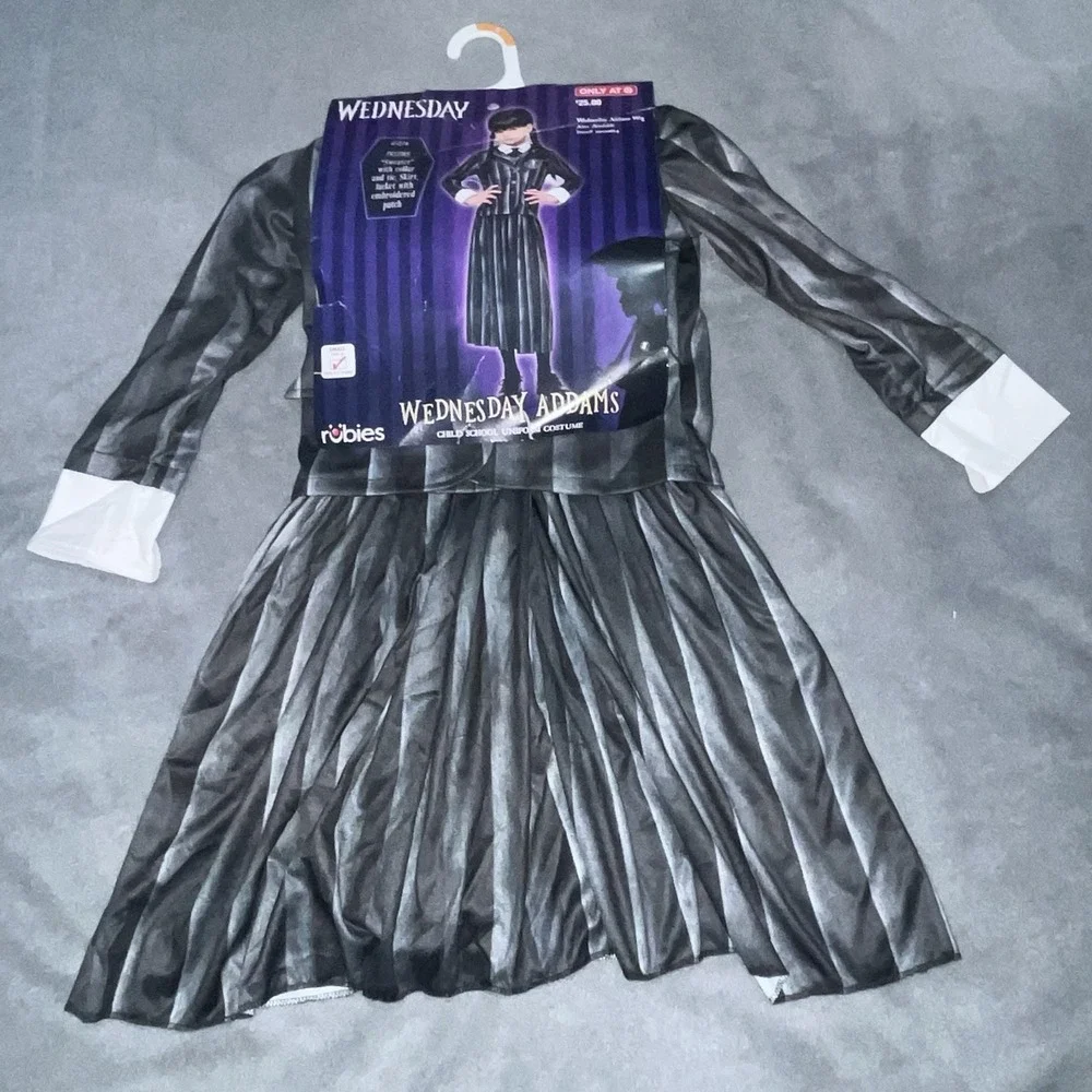 Wednesday Addams Nevermore Academy Uniform Costume Girls Size 6 (5-7 Yr Old)